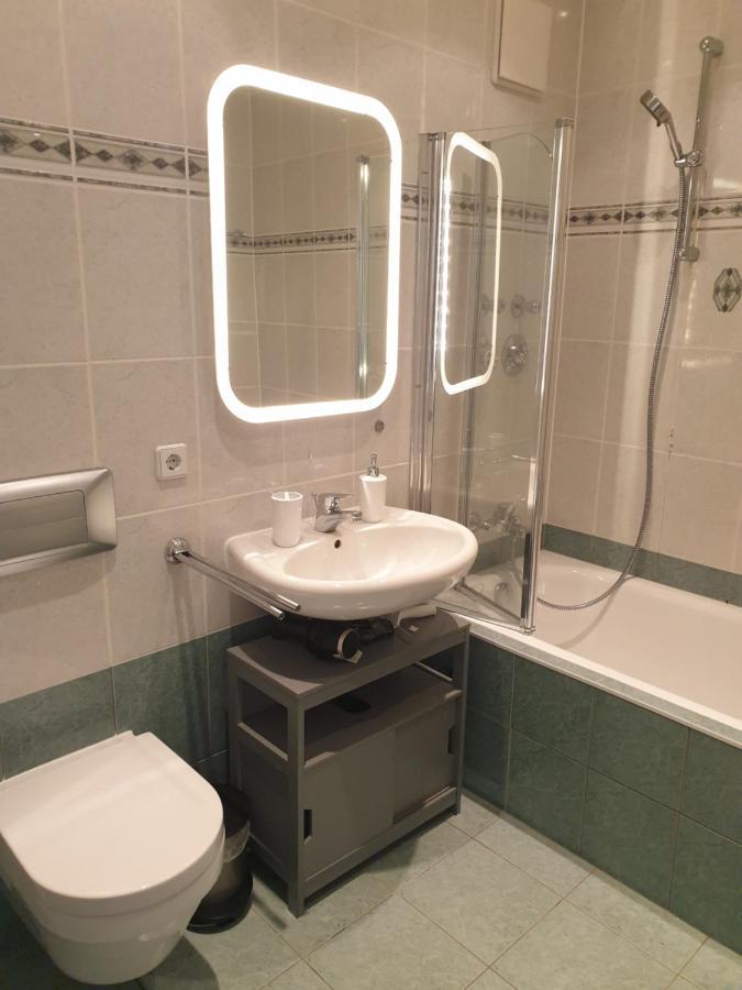 *****Saxonia De Luxe***** Neue & Hochwertige 50Qm² 2-Zimmer-Ferienwohnung In Chemnitz Mit Parkplatz & Wie Zuhause Wohlfuehlatmosphaere - My Feel@Home Apartment In 켐니츠 외부 사진